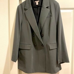 Large grey blazer